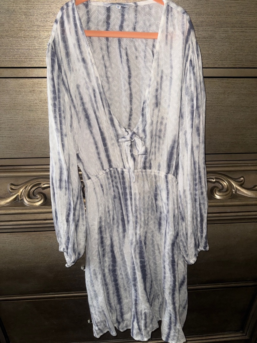 blue island Blue and White Tie-Dye Top